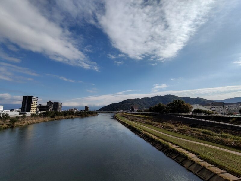 らくらくスマートフォン F-53E 超広角写真作例