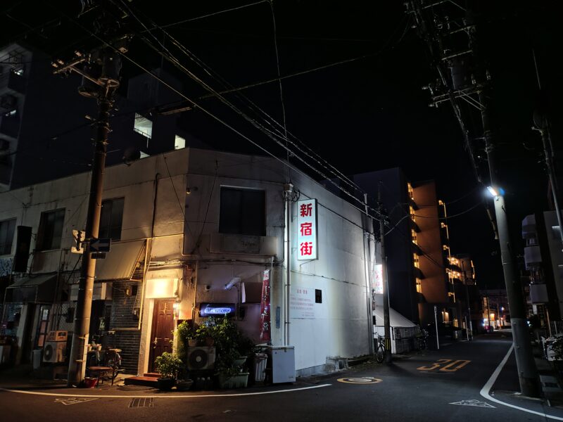 らくらくスマートフォン F-53E 夜景撮影