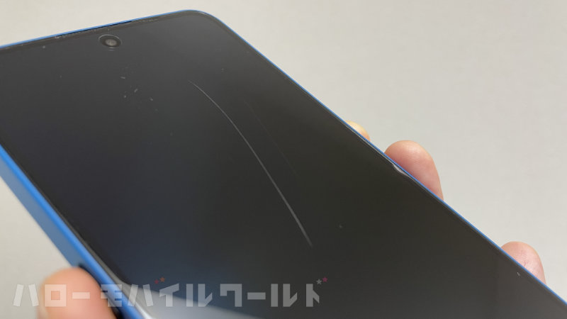 Nothing Phone (3a) 買った初日に保護フィルムに傷をつけてしまった...