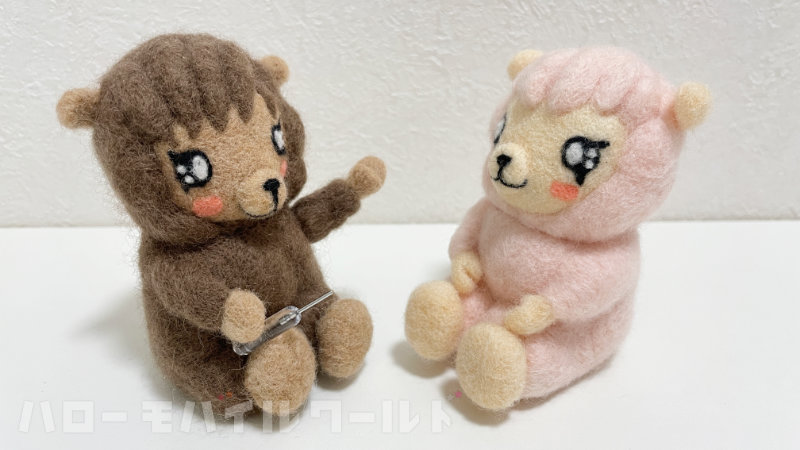 Nothing Phone (3a) の SIMピンを持つ管理人