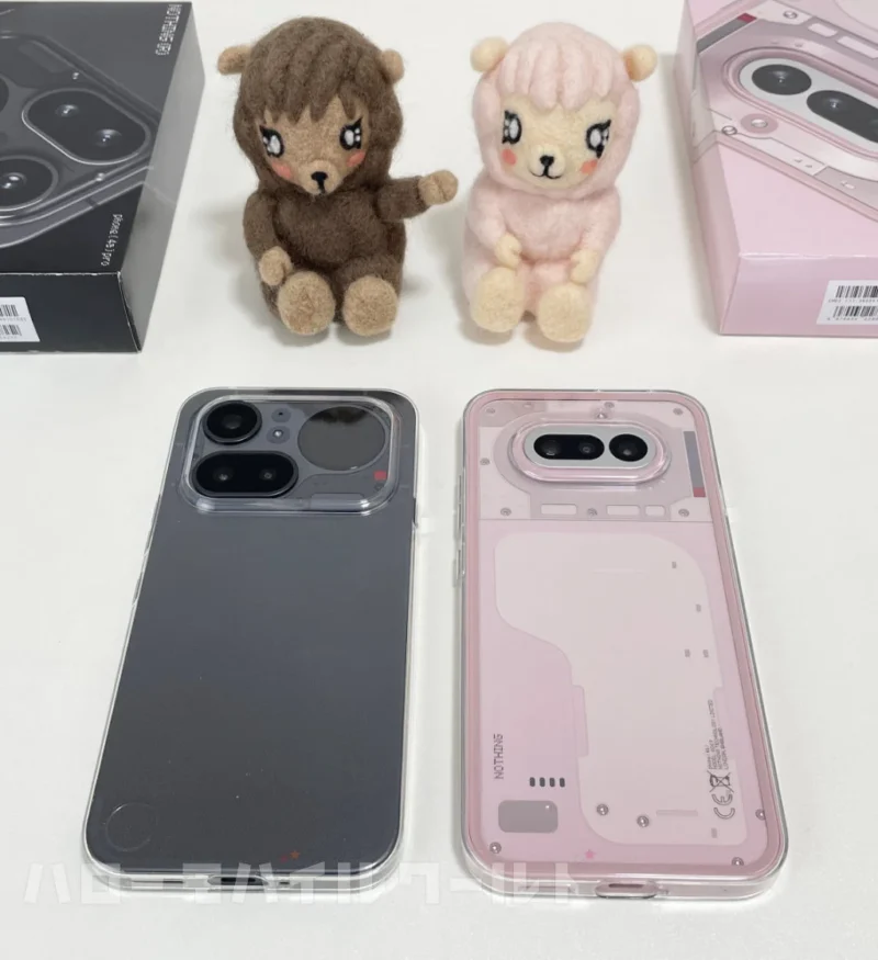 Nothing Phone 4a / 4a Pro 付属のケースを装着してみた
